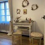 Nocleg ze śniadaniem Maison 1823 - De Charme A