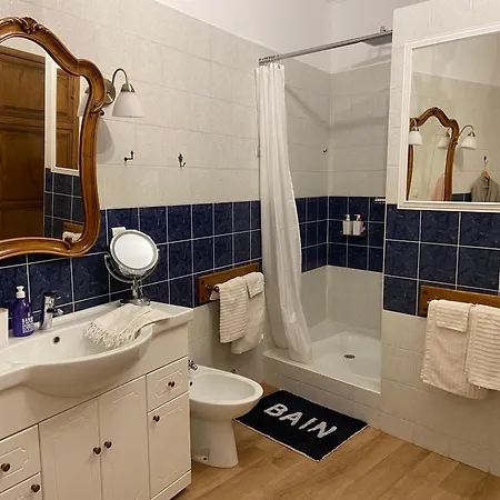 Maison 1823 - De Charme A 3* Garons