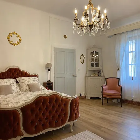 Maison 1823 - De Charme à Garons